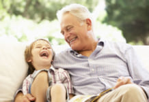 7 mẹo để nuôi dạy một đứa trẻ luôn hạnh phúc